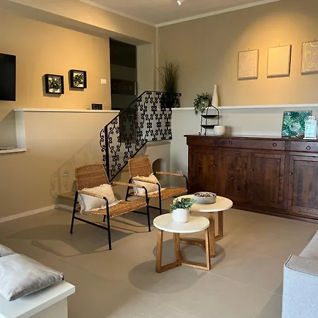 Il Mare Blu Apartment *