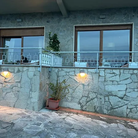 Il Mare Blu Apartament *